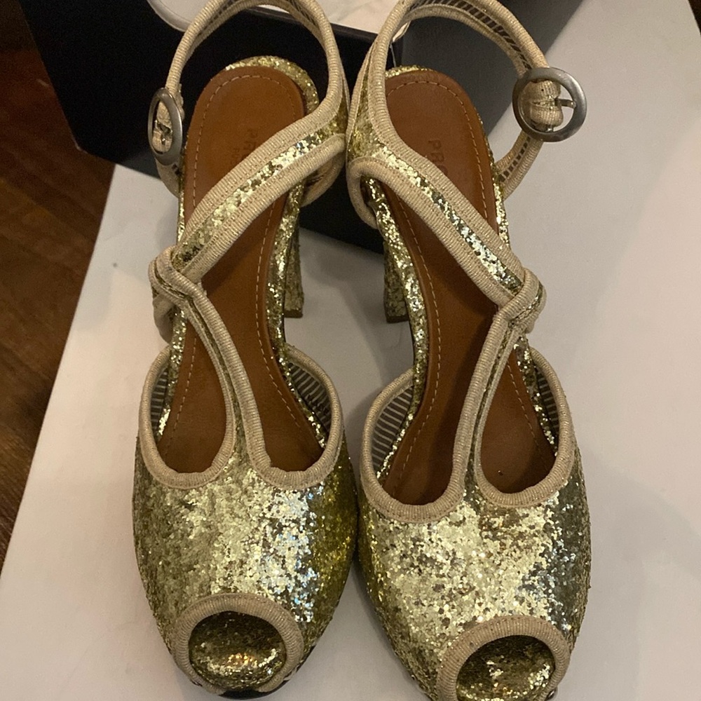 Beautfiul semi new glitter heels